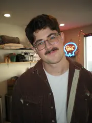 Adam lookin good